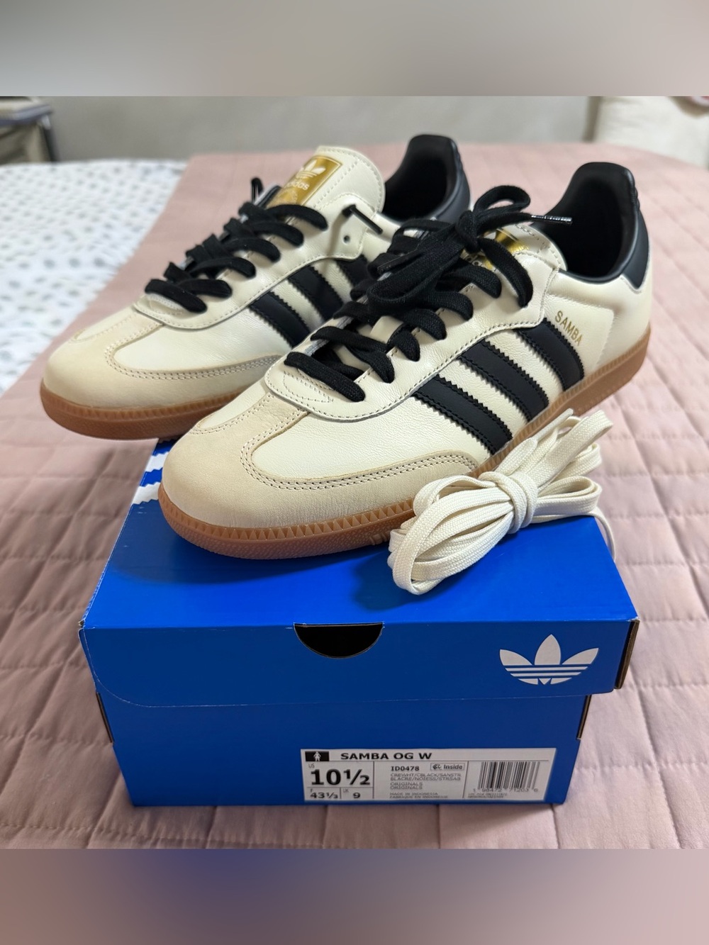 adidas Samba OG Sneakers - Cream & Black